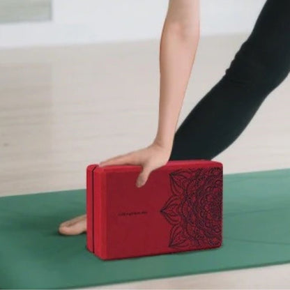 brique de yoga antidérapante rouge