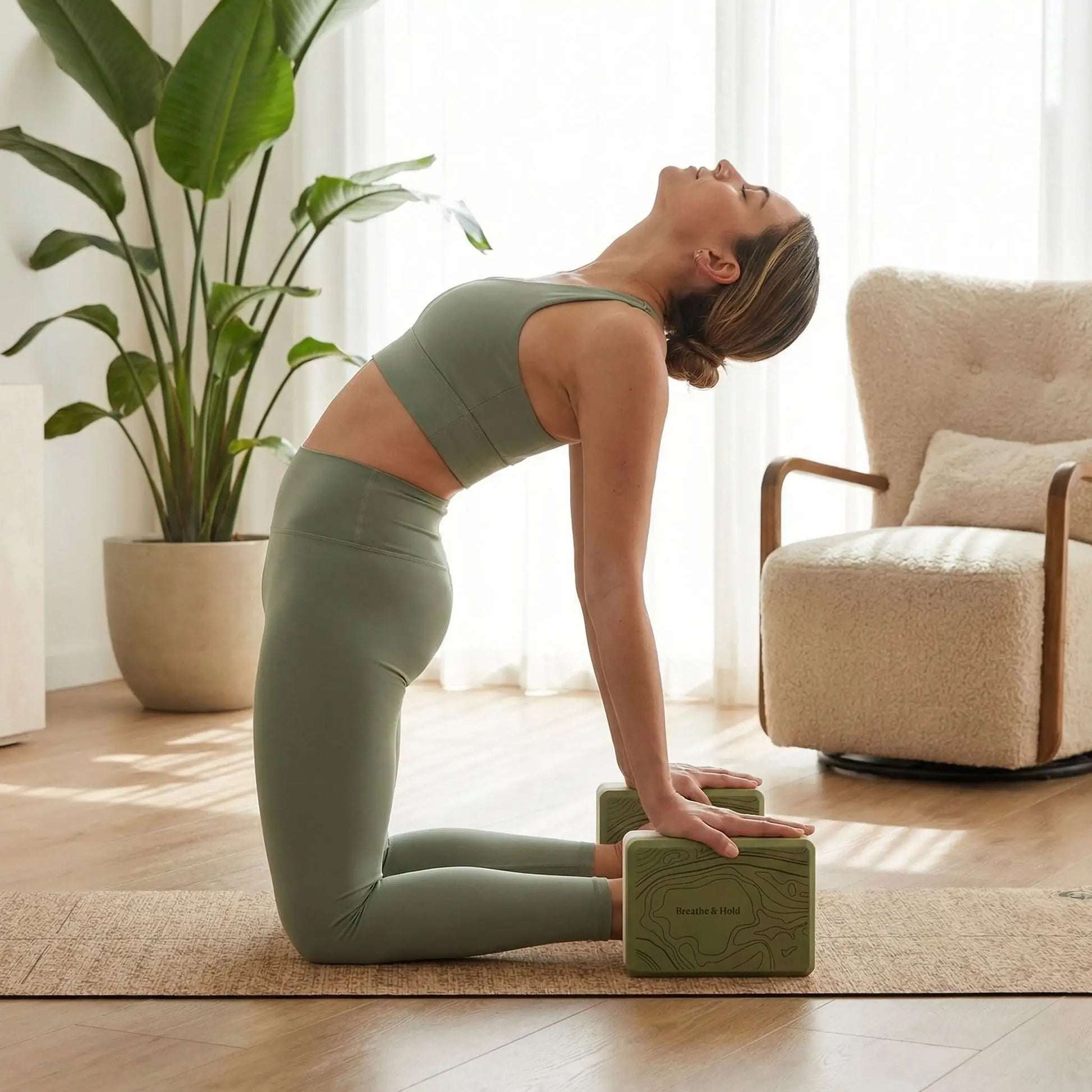 brique yoga bicolore utile pour maintien équilibre